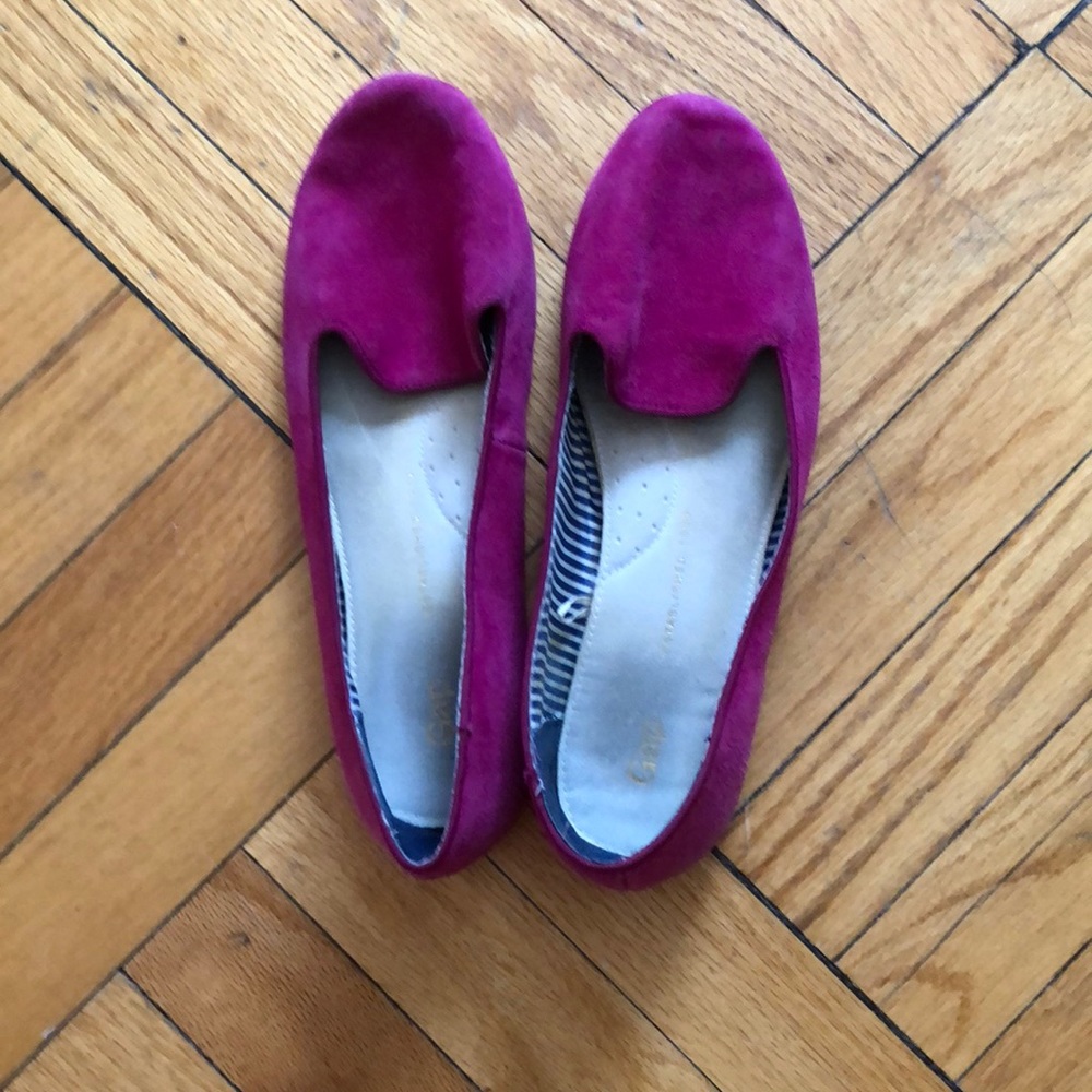 Women’s Pink Smoking Slippers, Gap, Size 9